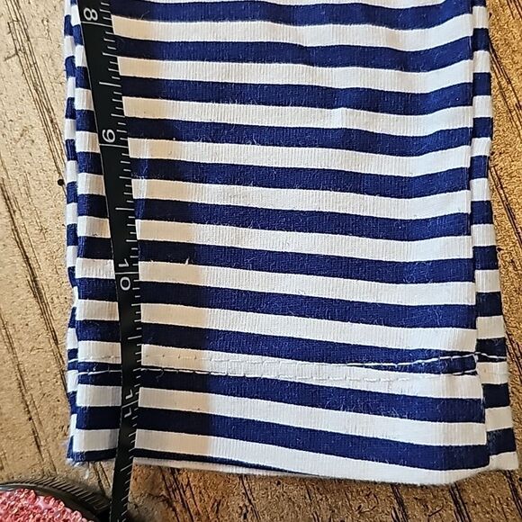 Navy and white stripe capri legging 4T - Picture 5 of 8